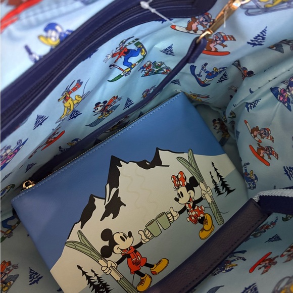 Her Universe Blue and White Mickey Mouse Skiing Tote - Picture 5 of 6